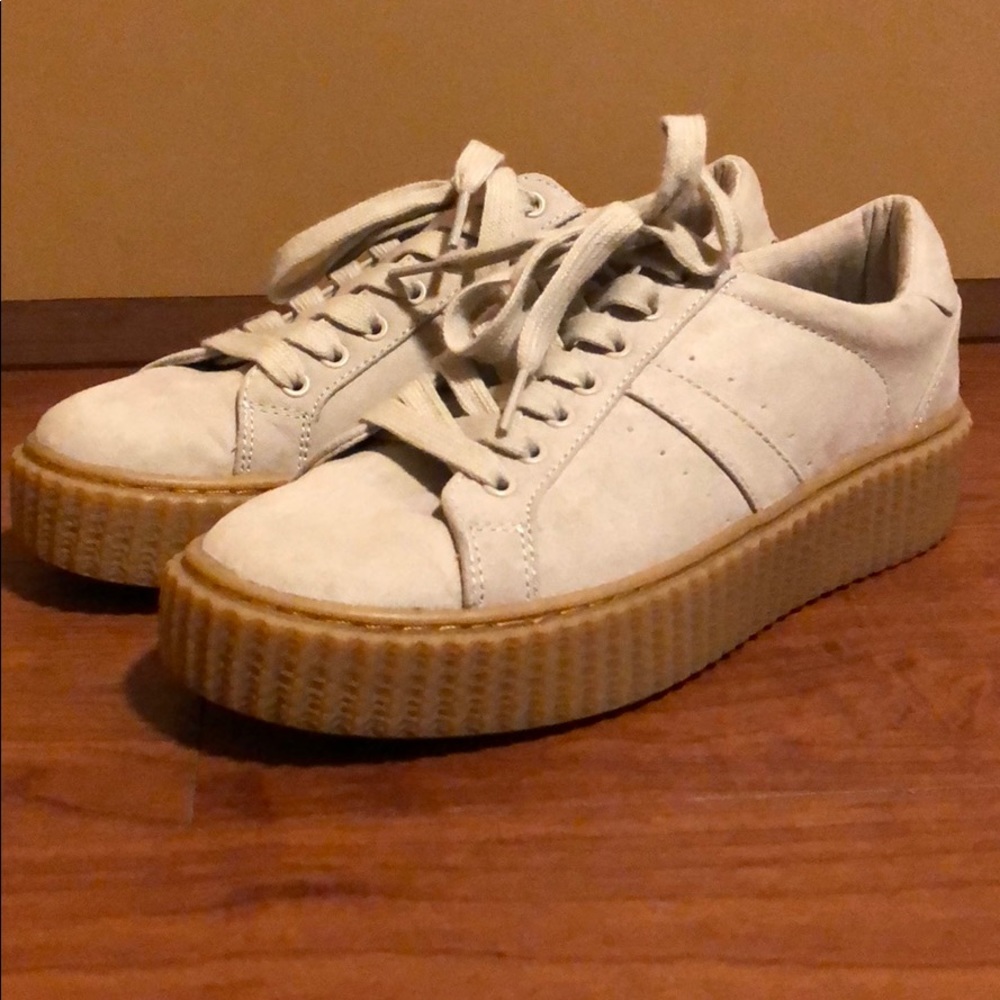 Tan Creepers Size: 9